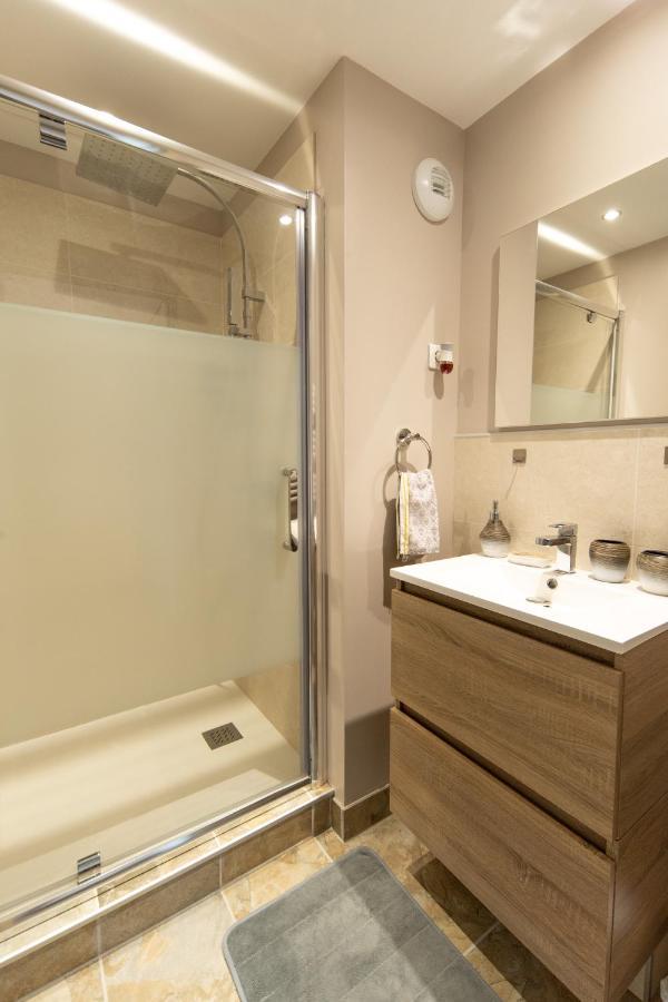 L'Escapade A La Banut Apartment Jallandrieux Luaran gambar
